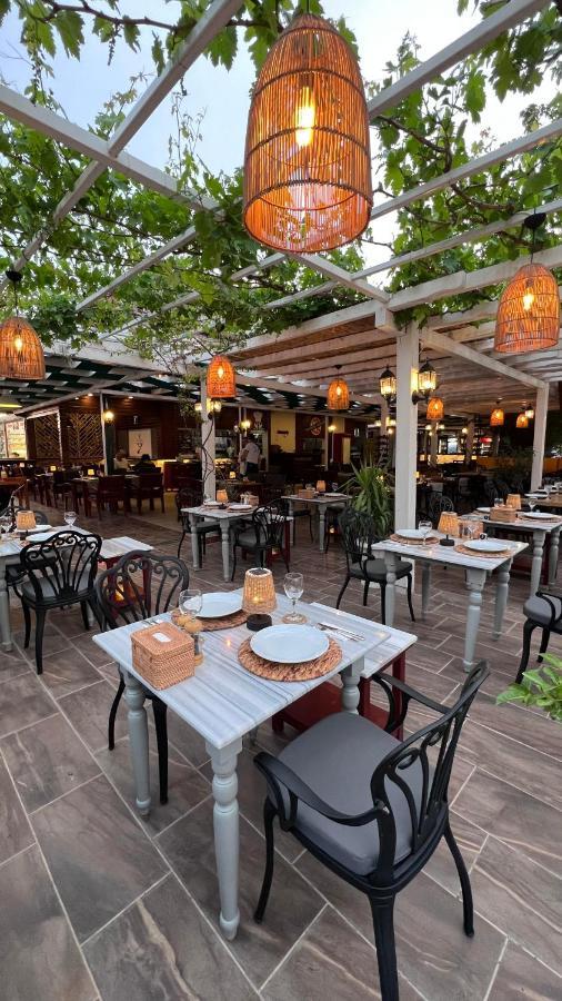 אולודניץ Mimoza Hotel מראה חיצוני תמונה