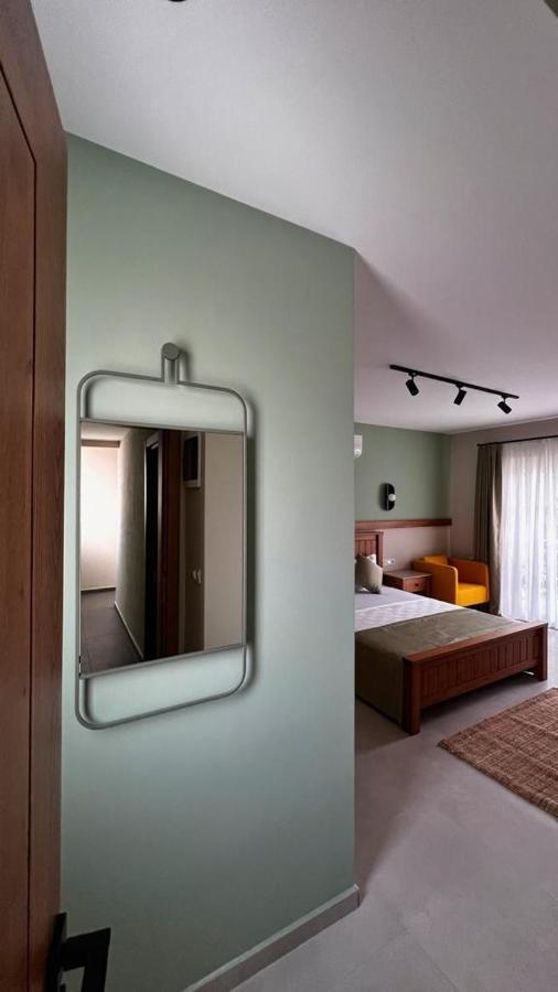 אולודניץ Mimoza Hotel מראה חיצוני תמונה