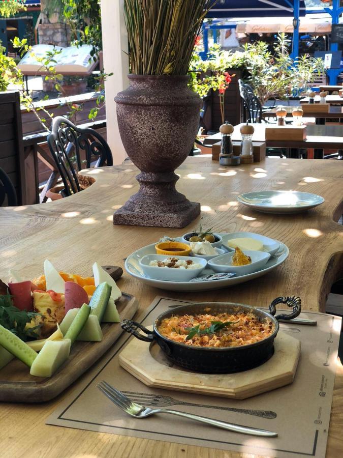 אולודניץ Mimoza Hotel מראה חיצוני תמונה